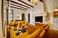 9 bedroom house 800 m² Estepona, Spain