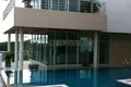 Villa 9 bedrooms 1 100 m² Rawai, Thailand
