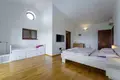 Villa de tres dormitorios 216 m² Peroj, Croacia