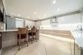 House 690 m² Tarasava, Belarus