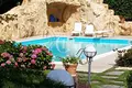 Villa 10 rooms 700 m² Guanzate, Italy