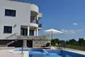 Villa 10 bedrooms 350 m², All countries