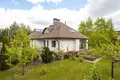 Haus 430 m² Barauljany, Belarus