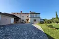 Villa de 4 dormitorios 600 m² Porec, Croacia
