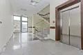 Gewerbefläche 1 zimmer 49 m² in Warschau, Polen
