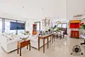 4 bedroom apartment 172 m² Tel-Aviv, Israel
