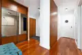 Mieszkanie 3 pokoi 77 m² w Warszawa, Polska