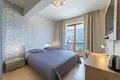 Villa 12 habitaciones 507 m² Dobrota, Montenegro
