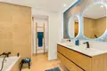 3 bedroom apartment  Estepona, Spain