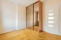 Haus 4 zimmer 250 m² in Warschau, Polen