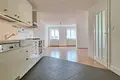 Mieszkanie 2 pokoi 77 m² Wiedeń, Austria