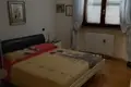 Adosado 13 habitaciones 300 m² Terni, Italia