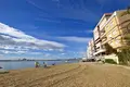 Mieszkanie 2 pokoi 99 m² Torrevieja, Hiszpania