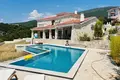 Villa de 4 habitaciones 228 m² Lustica, Montenegro