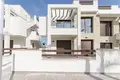 Bungalow 3 pokoi 99 m² Torrevieja, Hiszpania