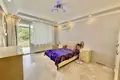 Duplex 6 bedrooms 370 m² Mezitli, Turkey
