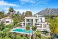 6-Schlafzimmer-Villa 903 m² Marbella, Spanien