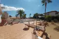 5-Schlafzimmer-Villa 251 m² l Alfas del Pi, Spanien