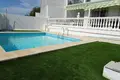 Mieszkanie 2 pokoi 170 m² Torremolinos, Hiszpania