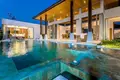 Villa de 4 dormitorios 224 m² Thalang, Tailandia