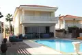 Dom 5 pokojów 256 m² Kapparis, Cyprus