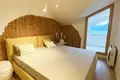2 bedroom penthouse 108 m² Dobrota, Montenegro