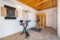 4 bedroom house 228 m² Mrljane, Croatia