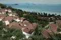 Kompleks mieszkalny Gated complex of villas with swimming pools at 400 meters from the coast, Samui, Thailand