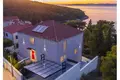 6 room villa 399 m² Postira, Croatia