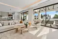 4-Schlafzimmer-Villa 754 m² Marbella, Spanien