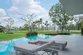 Complejo residencial Complex of villas with a swimming pool, a park and a lake near the beach and a yacht club, Pattaya, Thailand