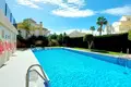 Szeregowiec 3 pokoi 181 m² Marbella, Hiszpania