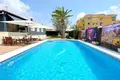 4 bedroom Villa 141 m² Torrevieja, Spain
