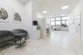 Gewerbefläche 1 zimmer 49 m² in Warschau, Polen