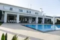 Casa 5 habitaciones 830 m² Strovolos, Chipre