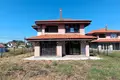 Haus 4 zimmer 167 m² Polski Izvor, Bulgarien