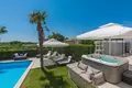 Villa 10 bedrooms 380 m², All countries