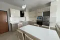 Сдается в аренду квартира 2+1+2 в Дурресе! Eon113797