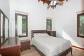 Дом 6 спален 385 м² Coxen Hole, Гондурас