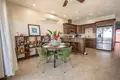 Дом 5 спален 697 м² West Bay, Гондурас