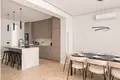 Apartamento 5 habitaciones  Área metropolitana de Madrid y Corredor del Henares, España