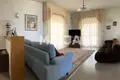 Villa 8 bedrooms 500 m² Cappelle sul Tavo, Italy