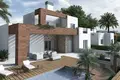 Villa de tres dormitorios 295 m² Torrevieja, España