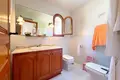 4-Schlafzimmer-Villa 251 m² Calp, Spanien