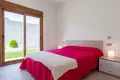 3-Schlafzimmer-Villa 295 m² Torrevieja, Spanien