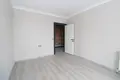 Mieszkanie 5 pokojów 180 m² Yenimahalle, Turcja