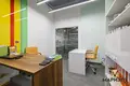 Oficina 3 habitaciones 76 m² en Minsk, Belarús