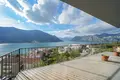 3 bedroom apartment 158 m² Dobrota, Montenegro