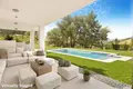 Villa de tres dormitorios 390 m² Marbella, España