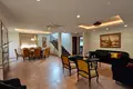 4 bedroom house 259 m² Pano Polemidia, Cyprus